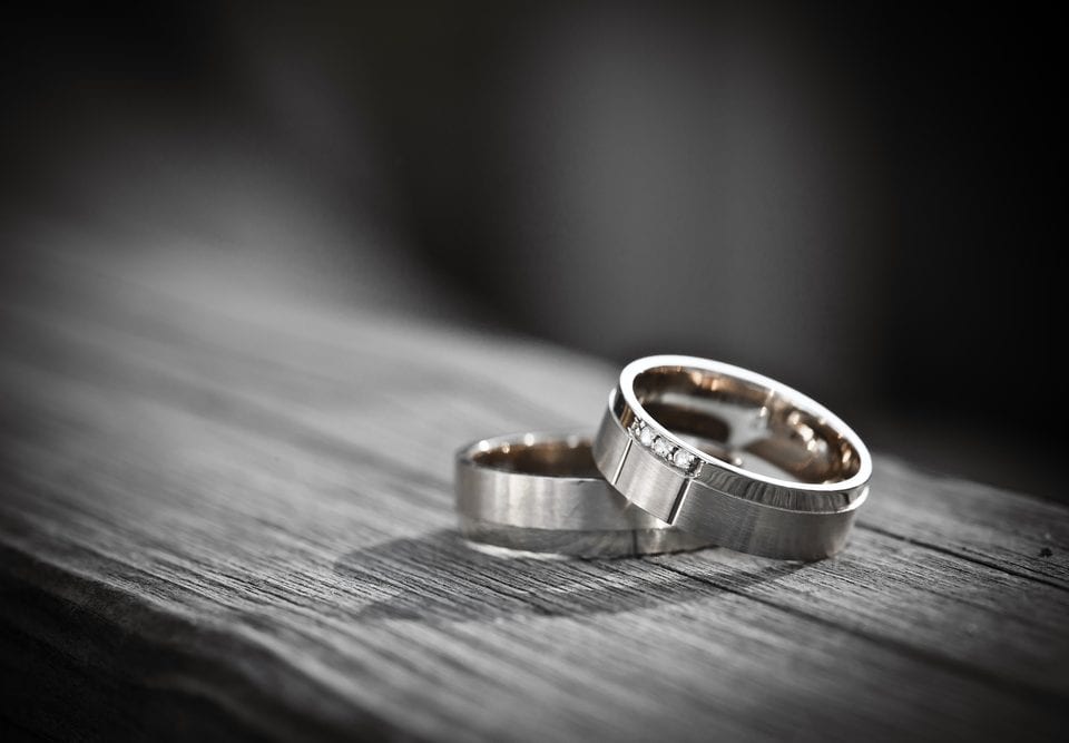 engagement rings seasonal